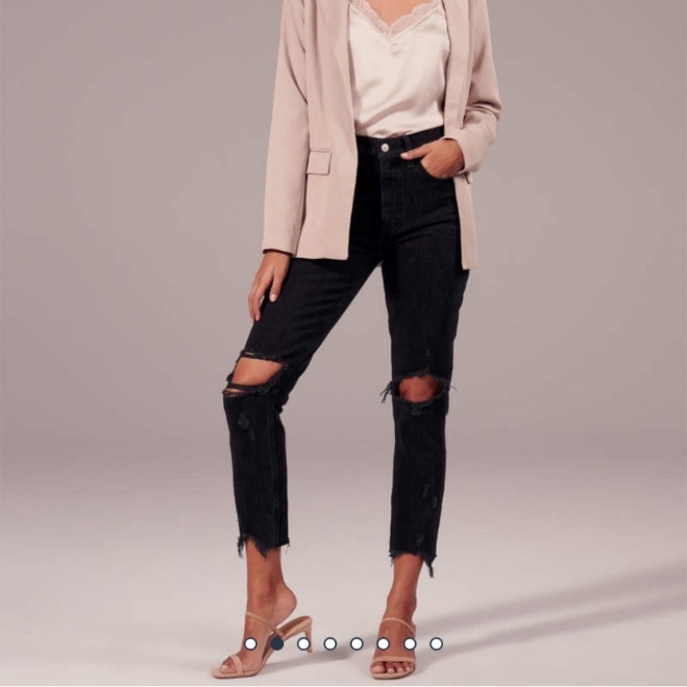 Abercrombie & Fitch Mom Jeans